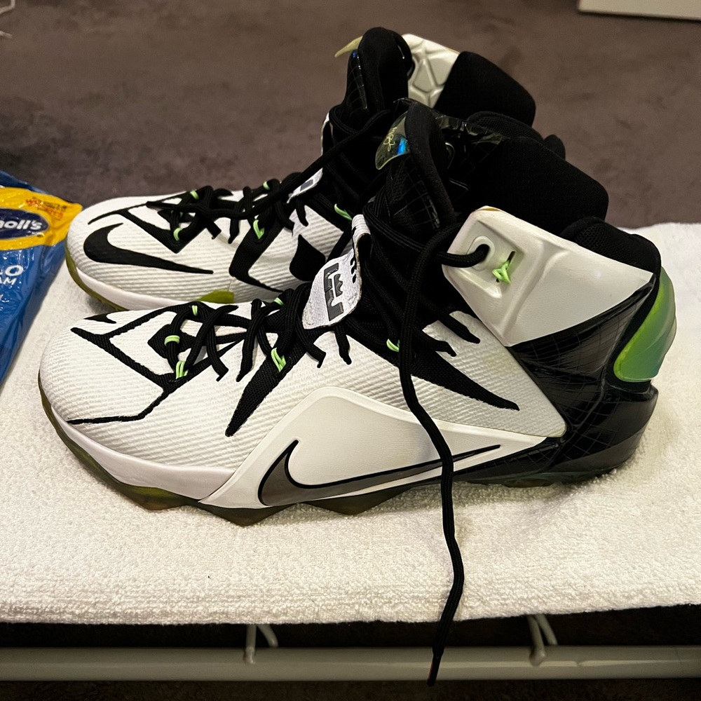 Nike LeBron 12 All-Star Game. Size 12. Preowned - Picture 3 of 9